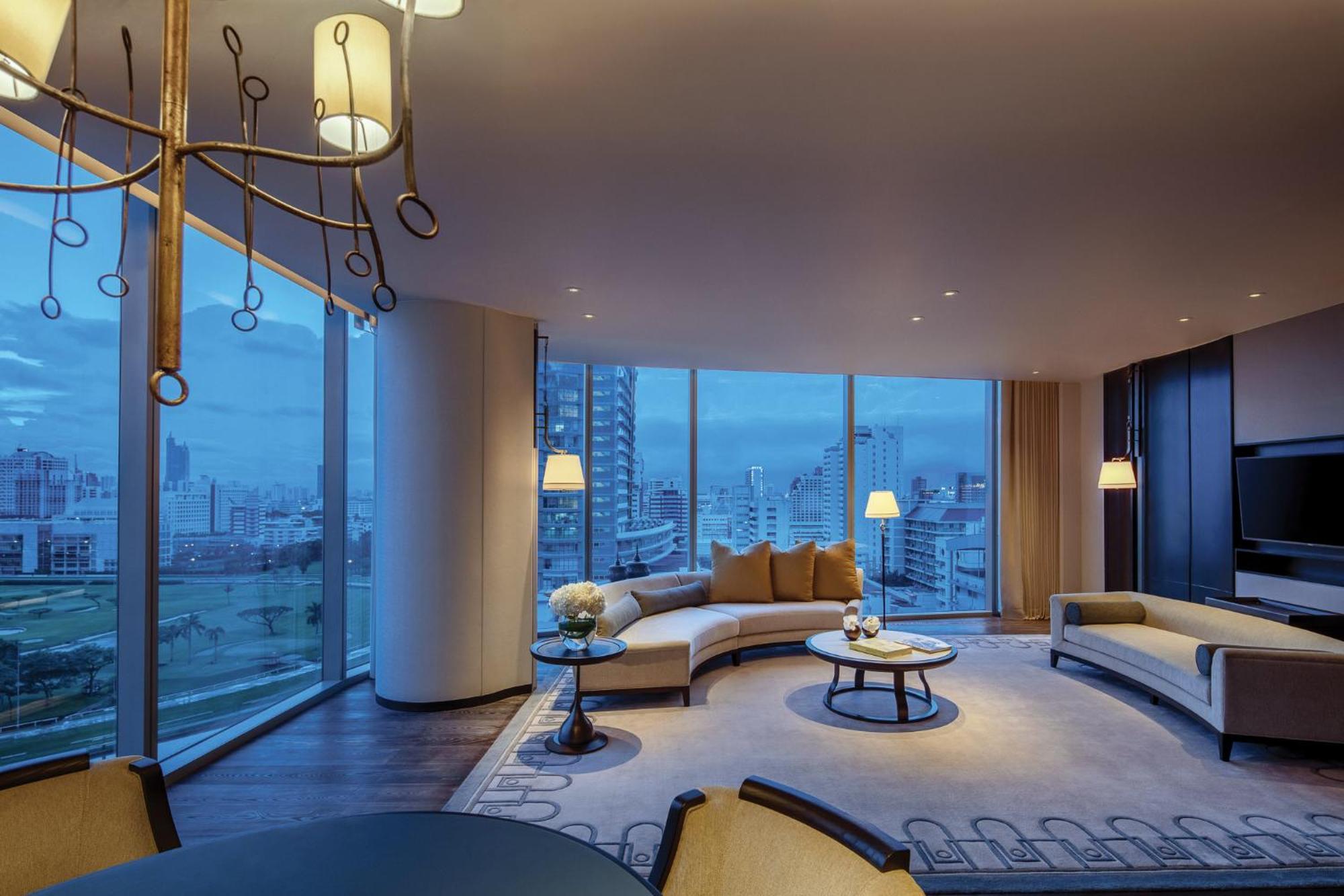 होटल Waldorf Astoria 5*