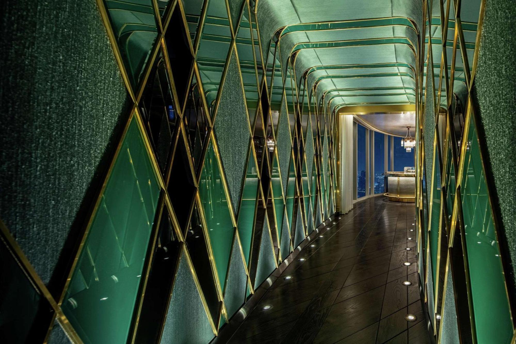 होटल Waldorf Astoria 5*