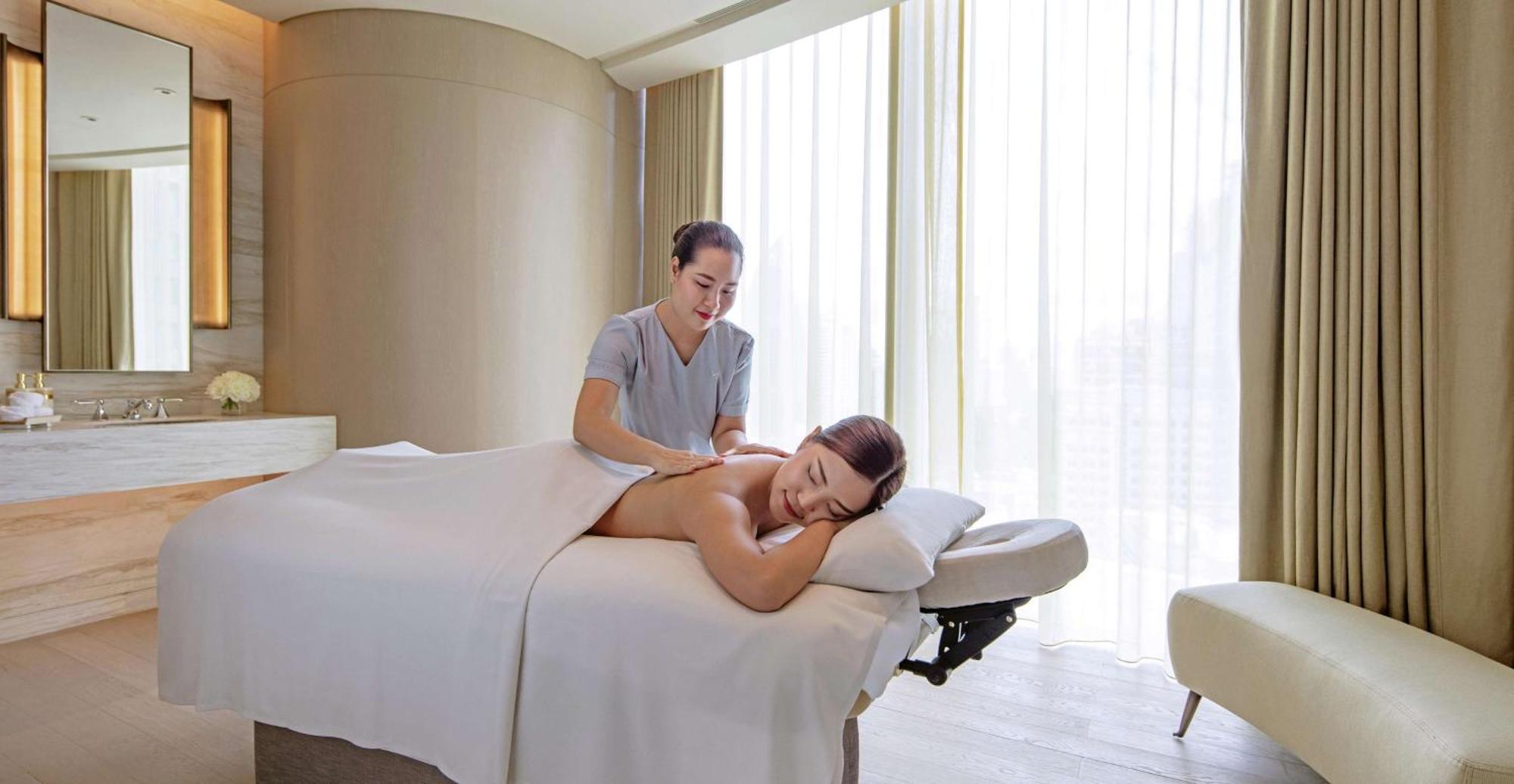 Waldorf Astoria होटल 5*